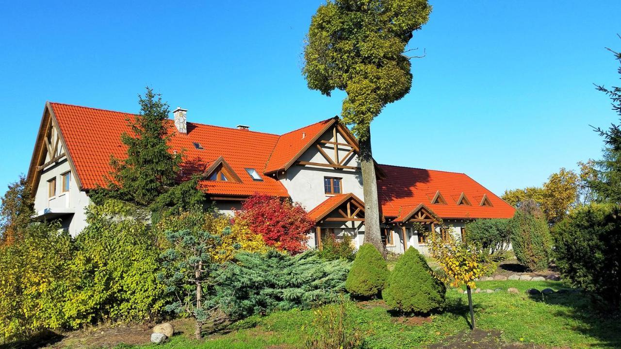 Dom Uzdrowisko Hotell Tolkmicko Exteriör bild