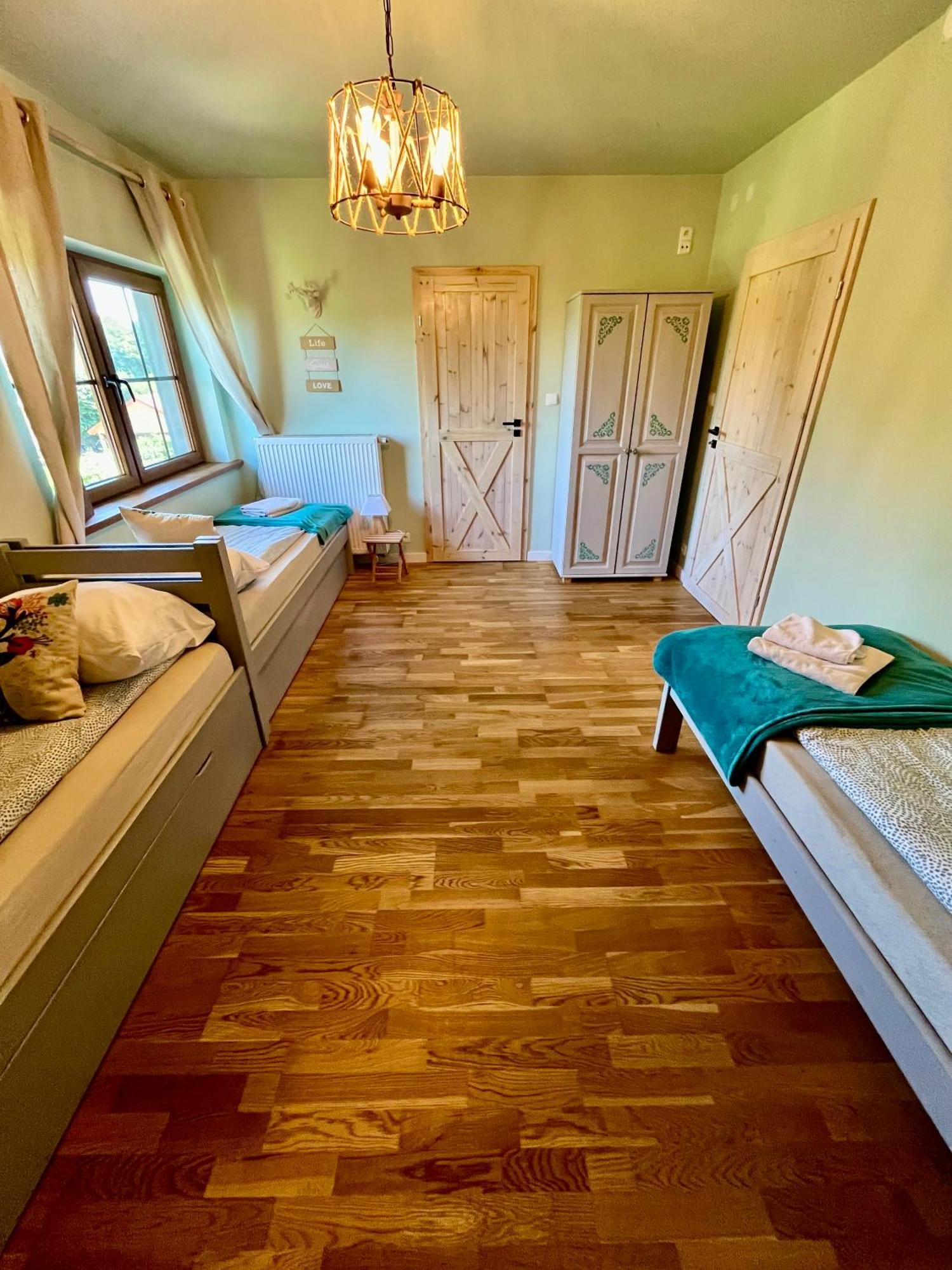 Dom Uzdrowisko Hotell Tolkmicko Exteriör bild